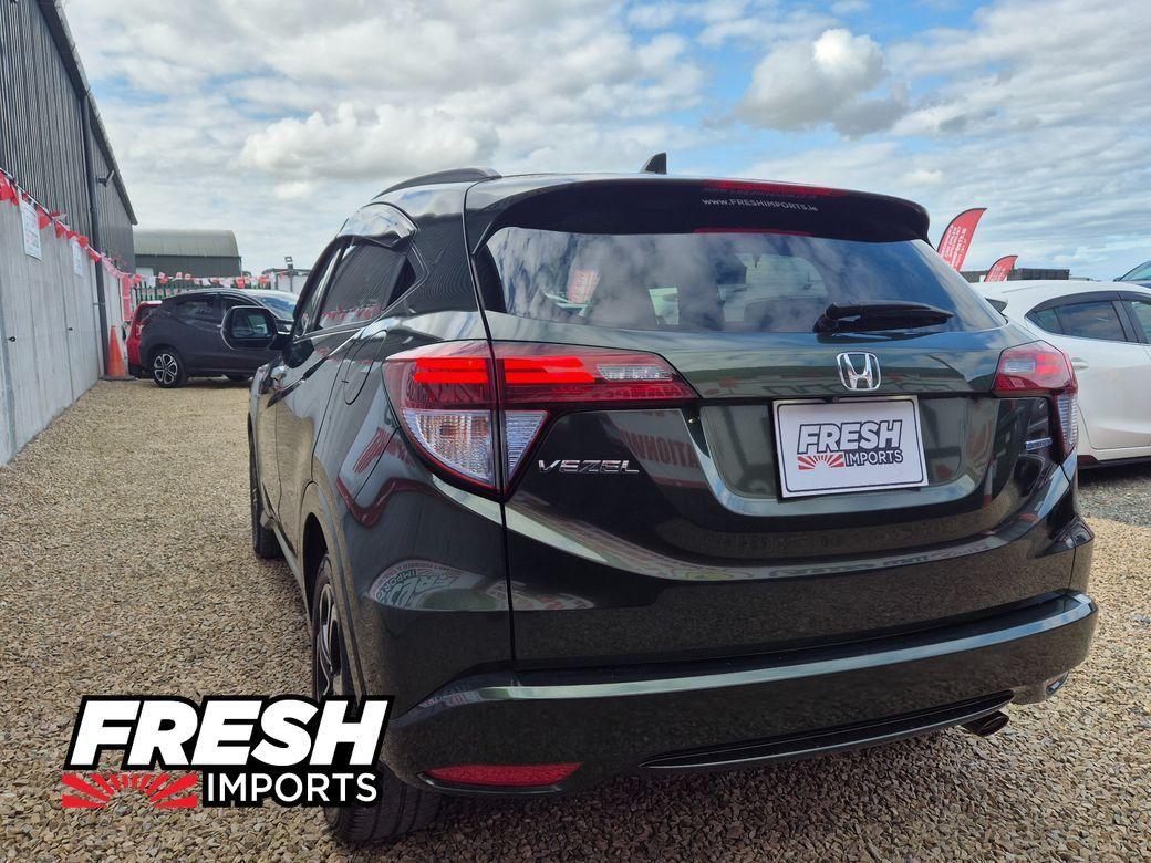 2014 Honda Vezel - rear view