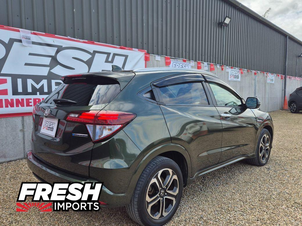 2014 Honda Vezel - photo 2