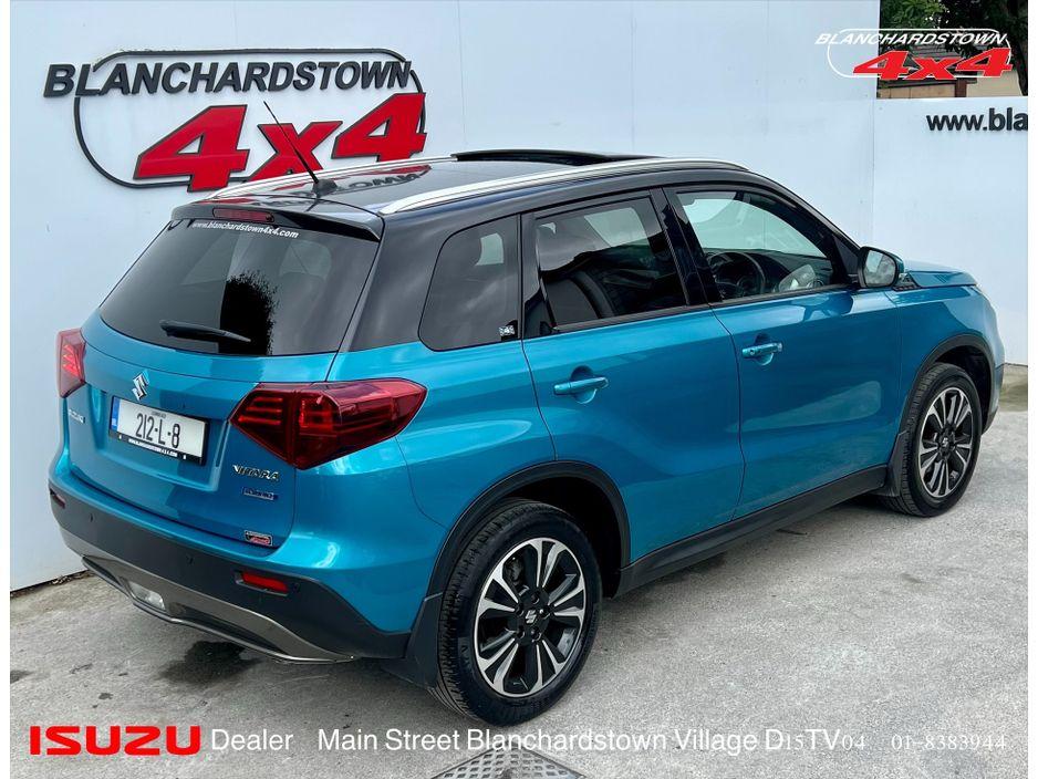 2021 Suzuki Vitara - rear view