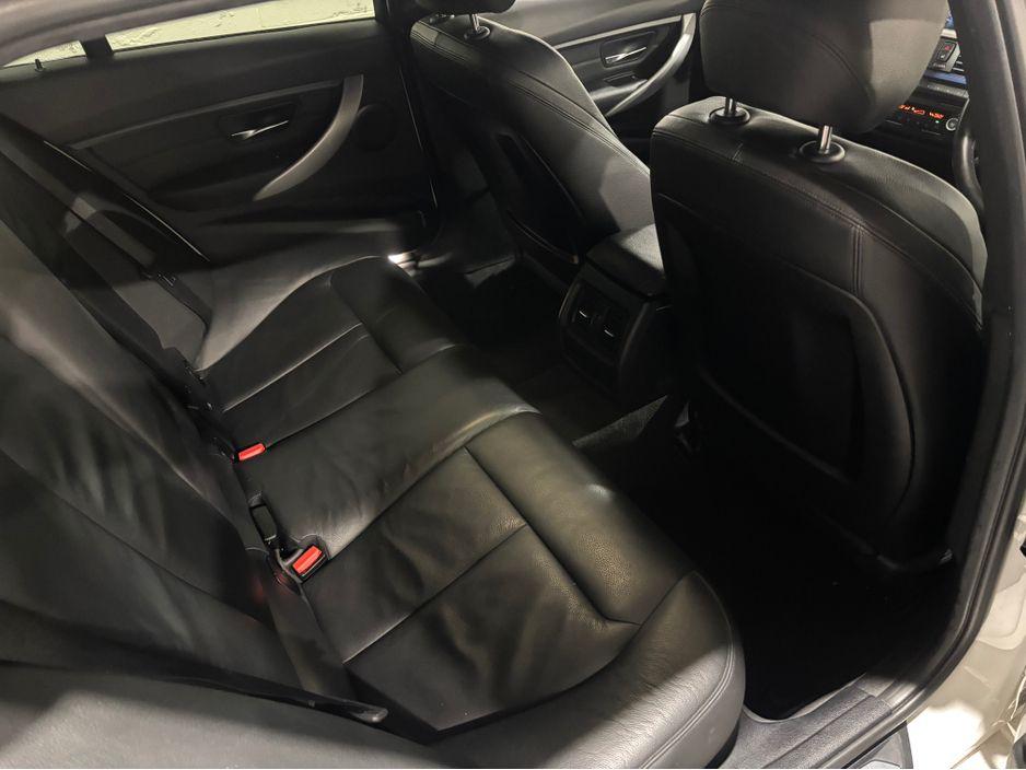 2015 BMW 3 Series - photo 18