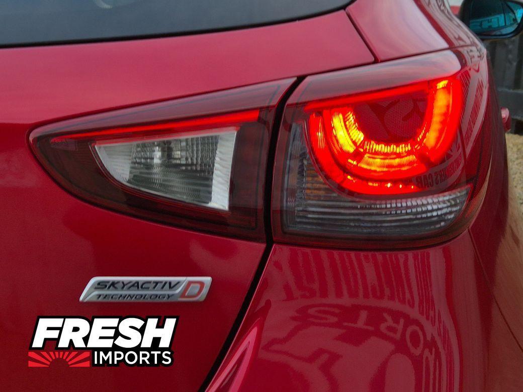 2015 Mazda Demio - photo 8