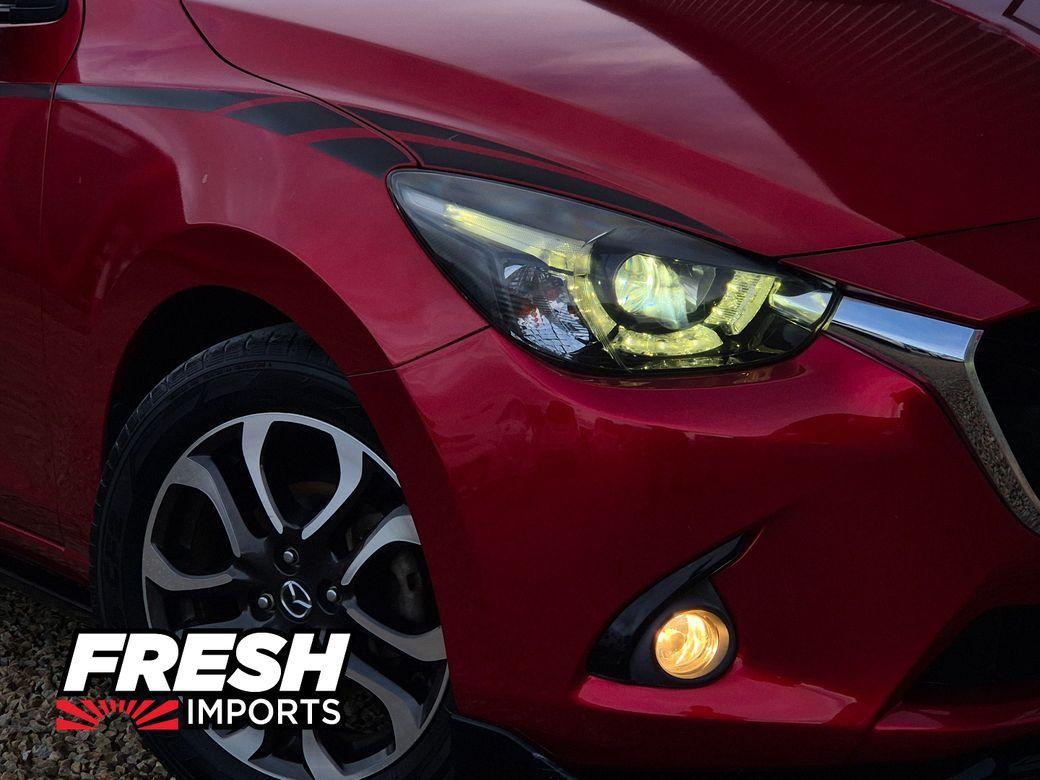 2015 Mazda Demio - photo 11