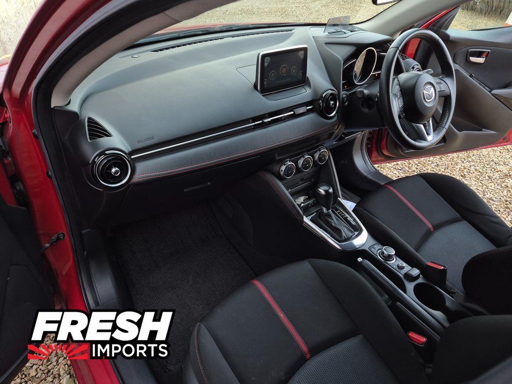 2015 Mazda Demio - photo 16