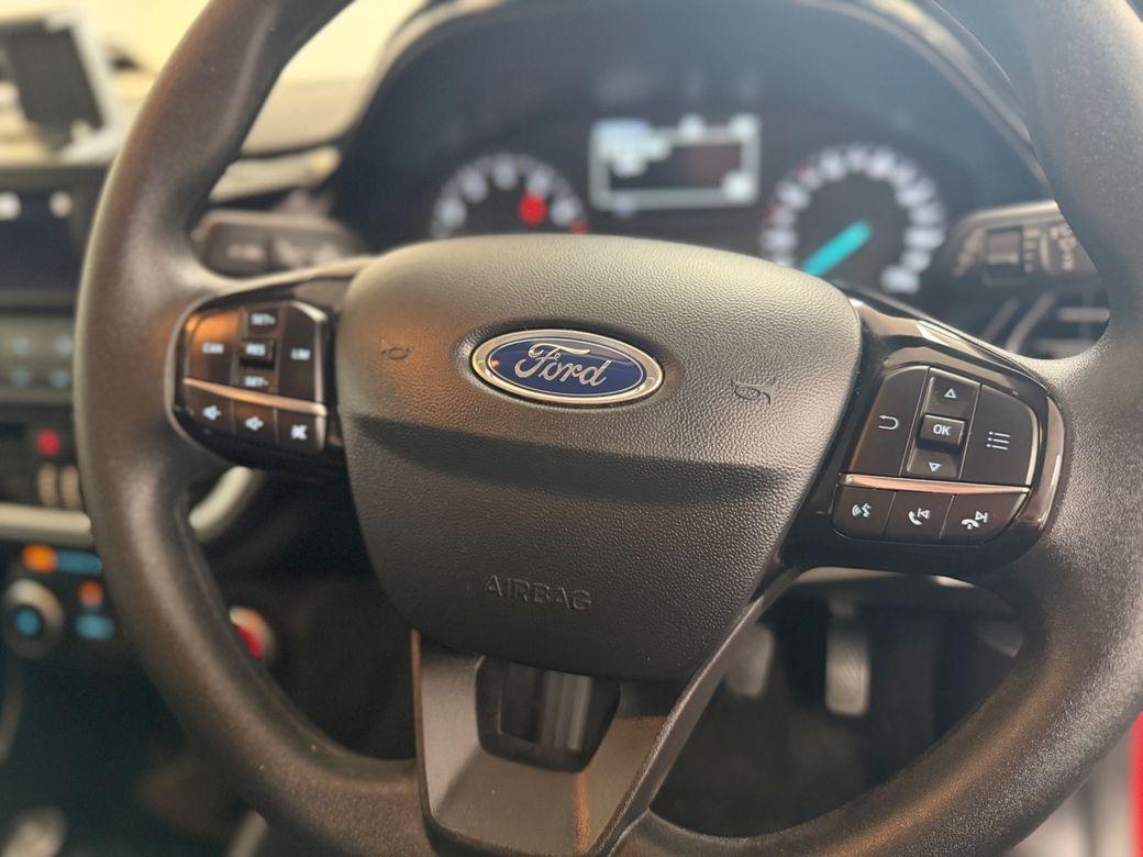 2019 Ford Fiesta - photo 8
