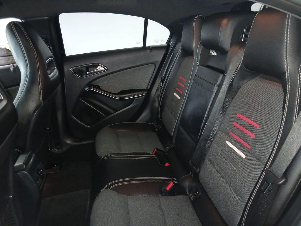 2016 Mercedes Benz - photo 16