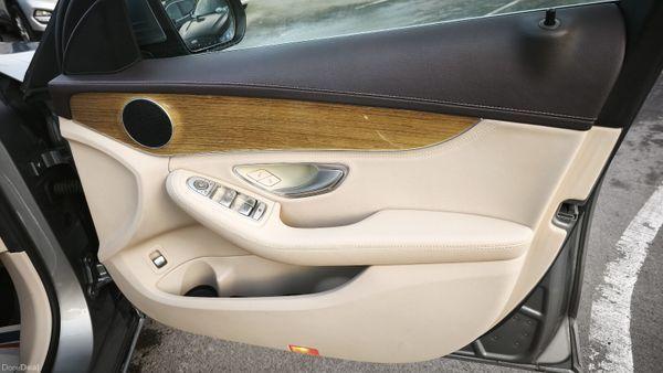 2016 Mercedes C-Class / 32k km only - photo 10