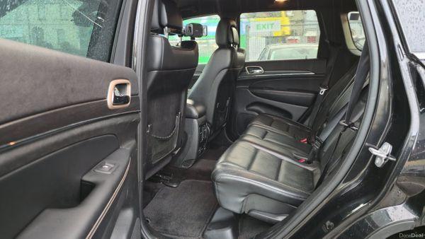 Jeep Grand Cherokee - photo 11