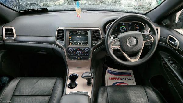 Jeep Grand Cherokee - photo 15