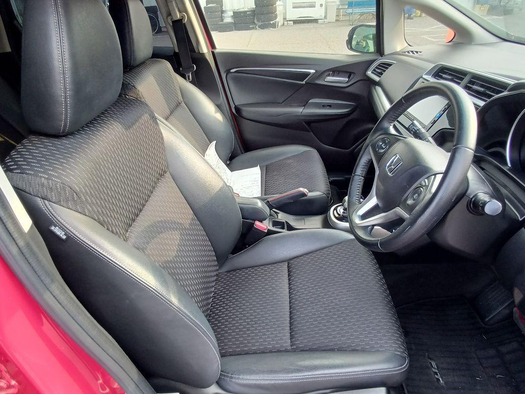 2016 Honda Fit - photo 8