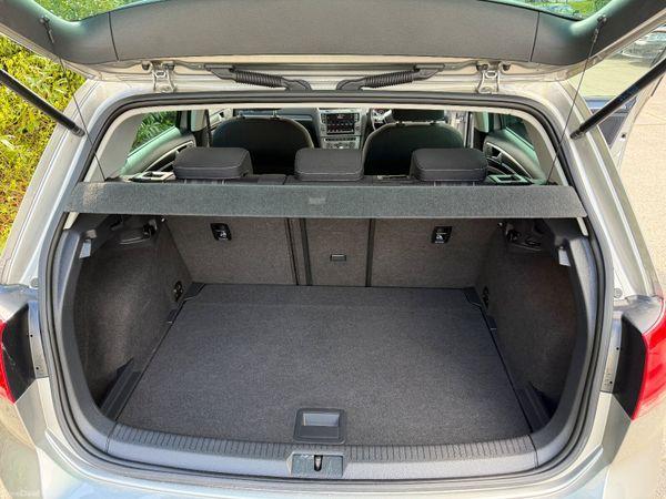 Volkswagen Golf 1.2 - photo 14