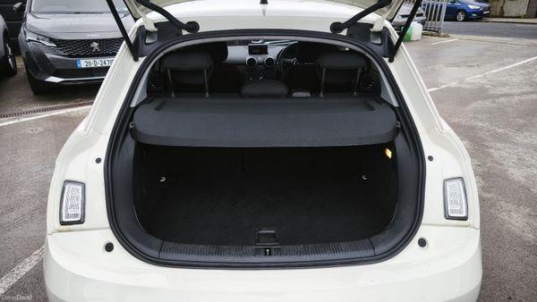 2014 Audi A1 1.6 TDI Manual - photo 12