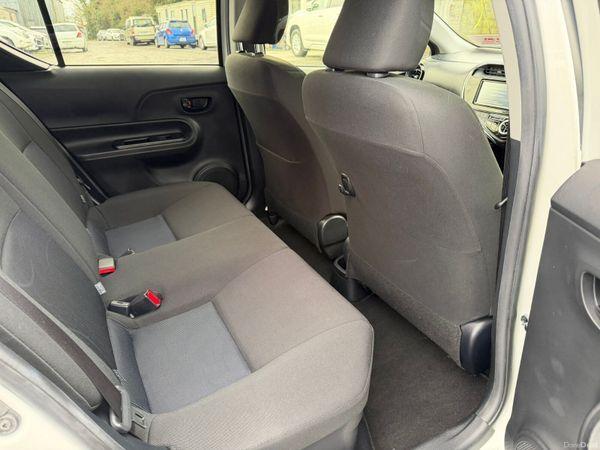 2019 Toyota Aqua Push Start - photo 17