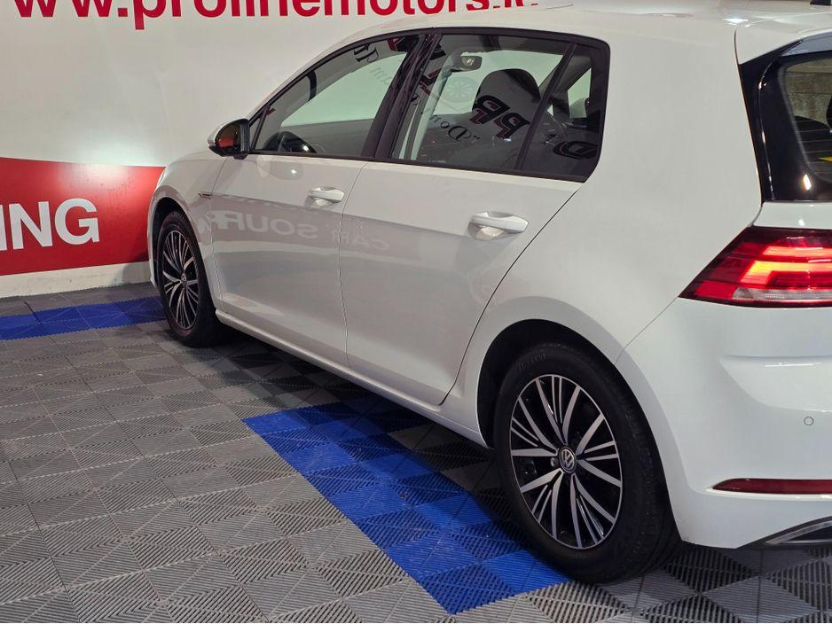 2019 Volkswagen Golf - photo 12