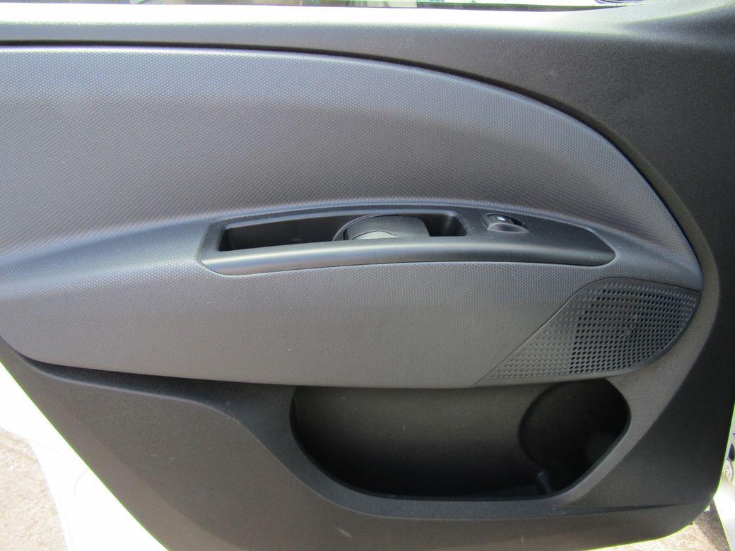 2019 Fiat Doblo - photo 15