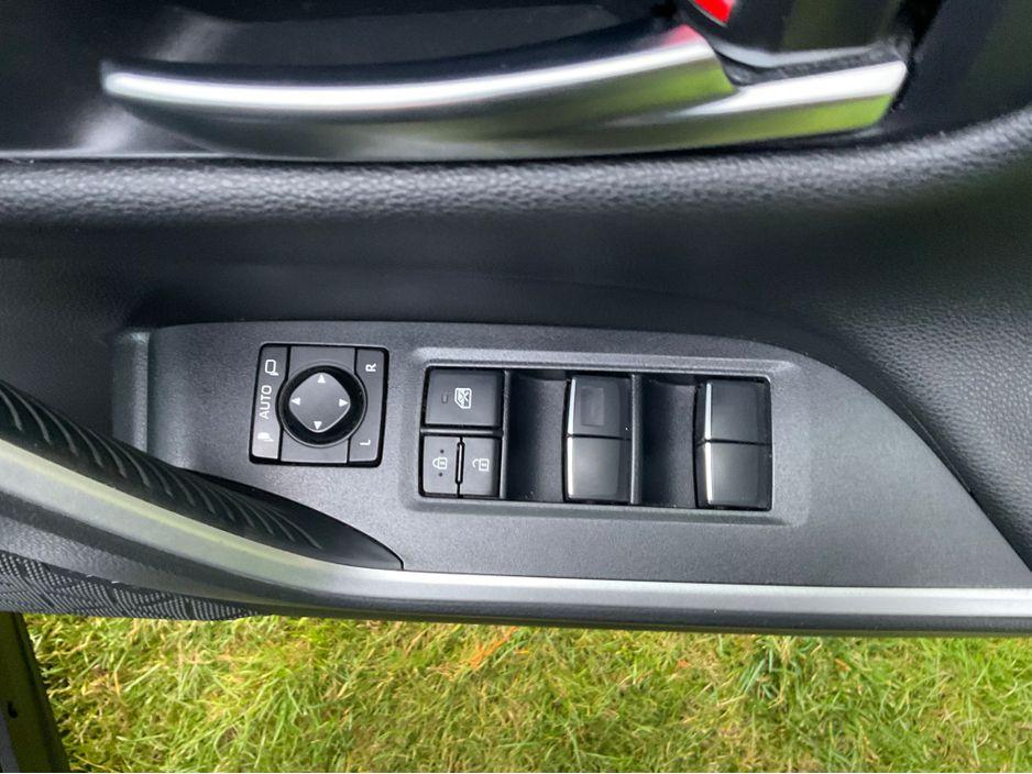 2021 Toyota Rav4 - photo 20