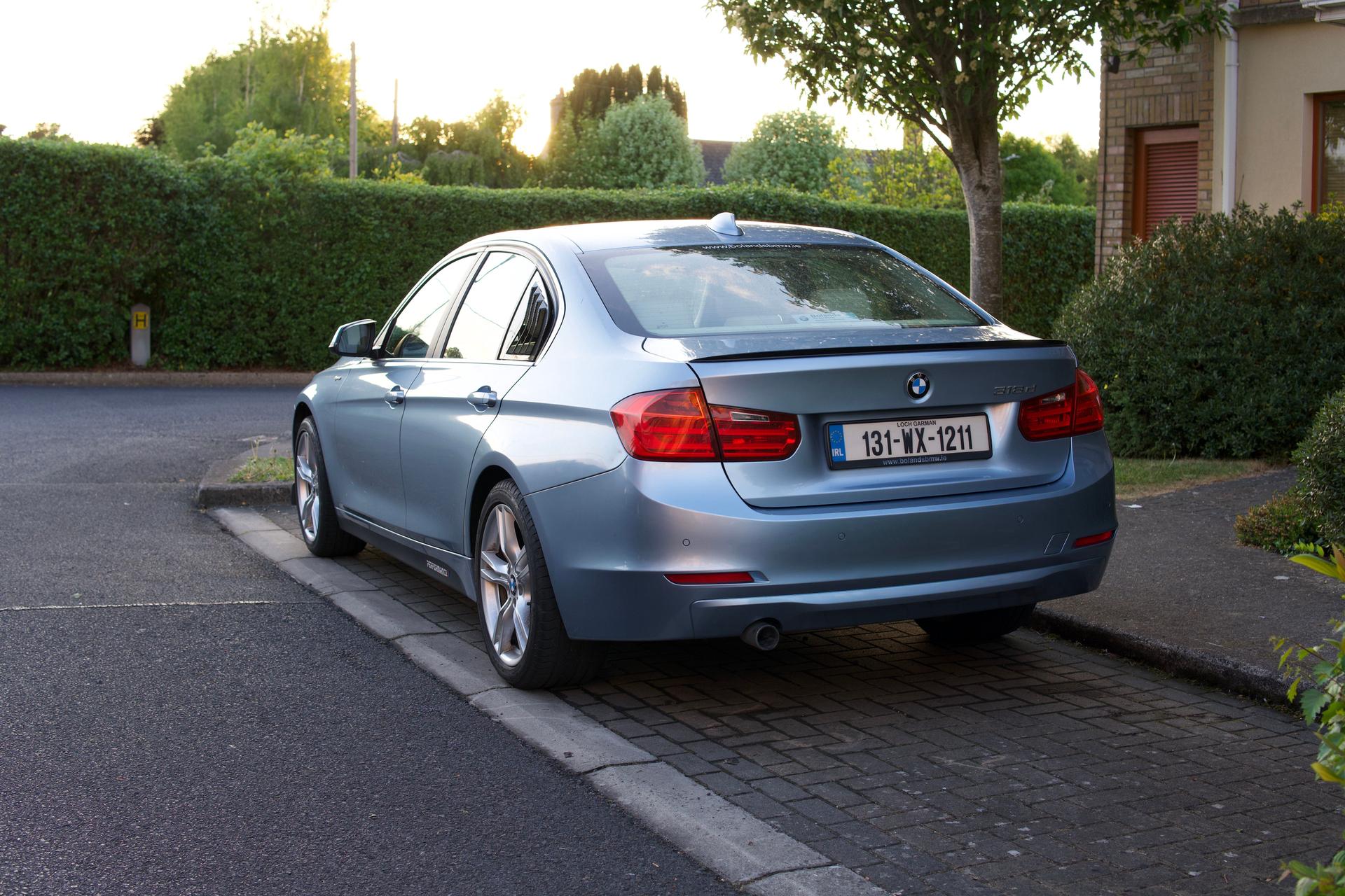 BMW F30 318D – Low Mileage – Excellent Condition - photo 4