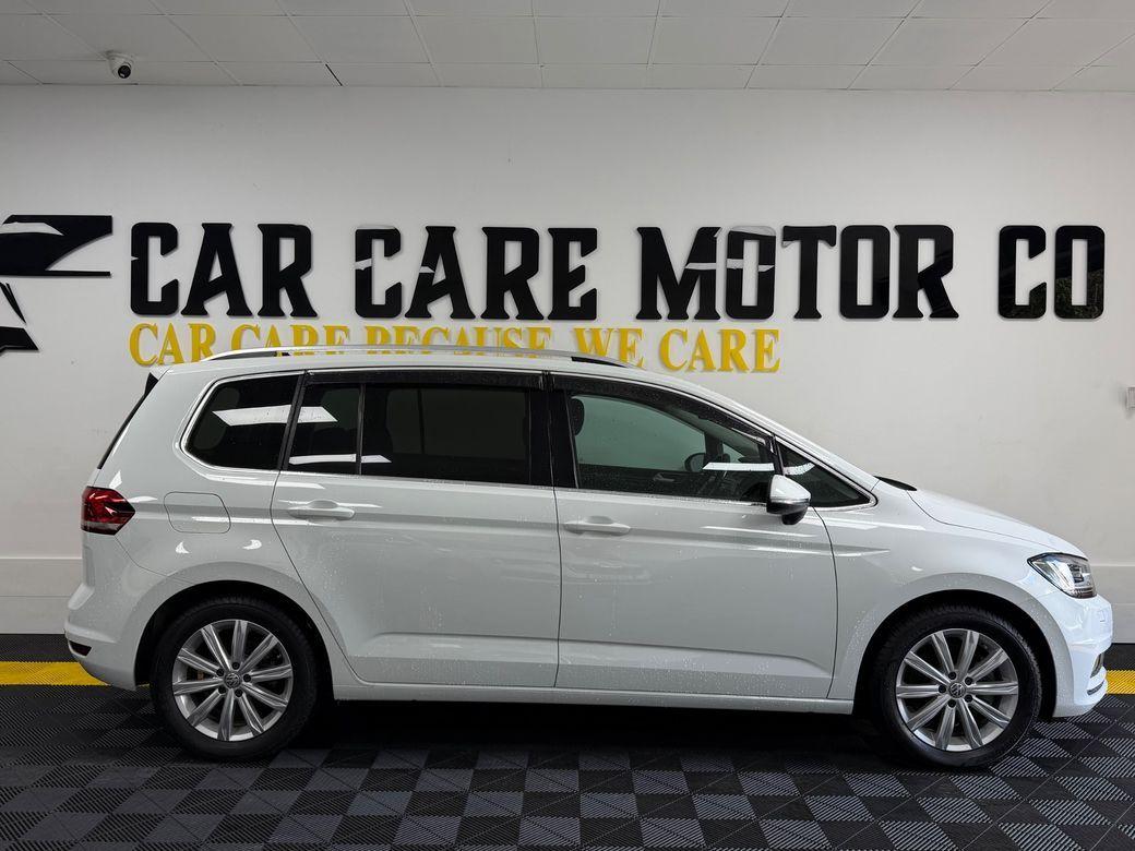 2017 Volkswagen Touran - photo 1