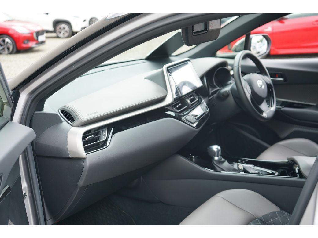 2021 Toyota C-HR - photo 11