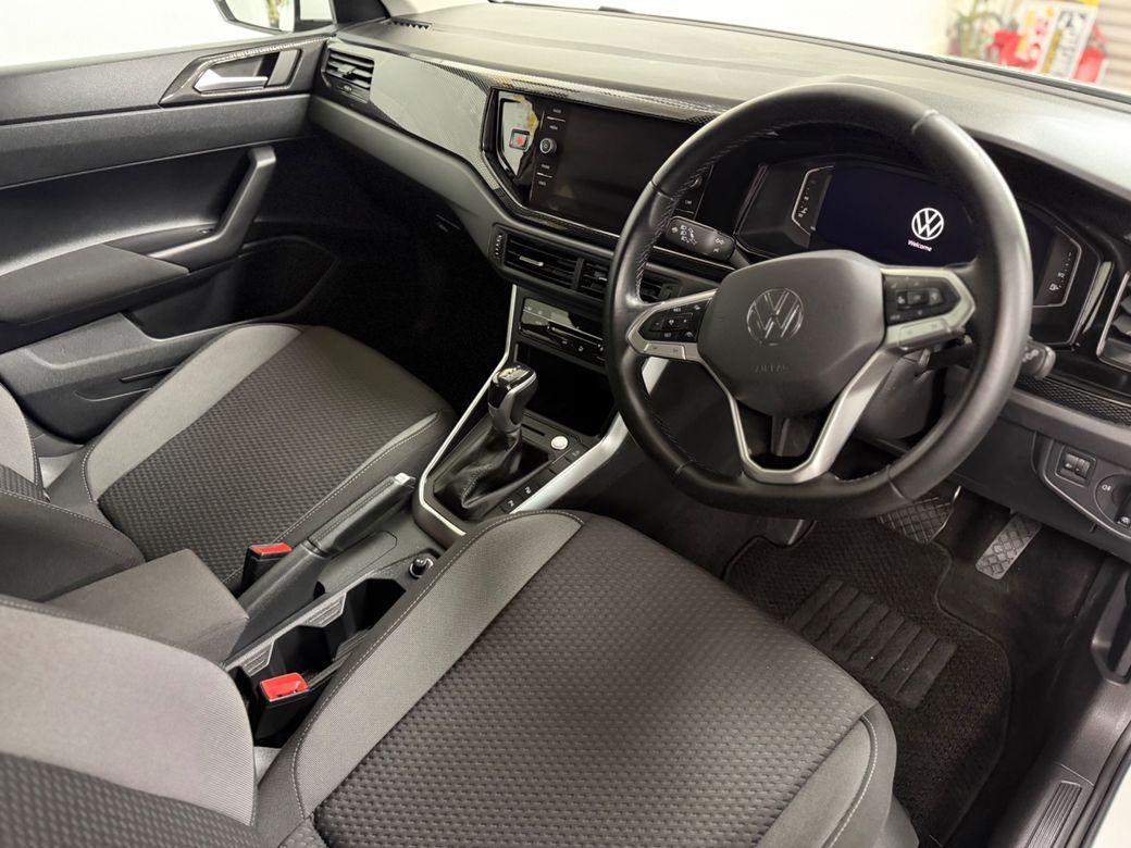 2022 Volkswagen Polo / Low Mileage - photo 6