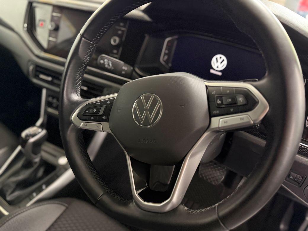 2022 Volkswagen Polo / Low Mileage - photo 7