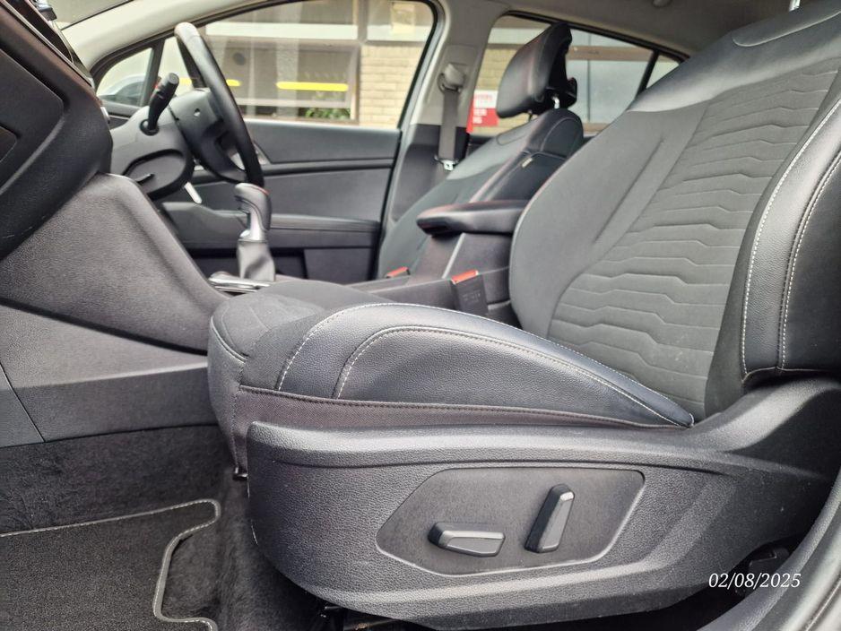 2022 Kia Sportage - photo 18