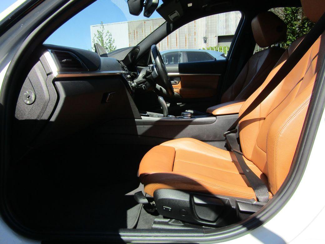2018 BMW 330 - photo 12