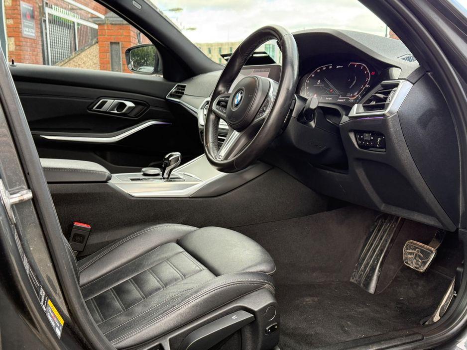 2021 BMW 3 Series - photo 16