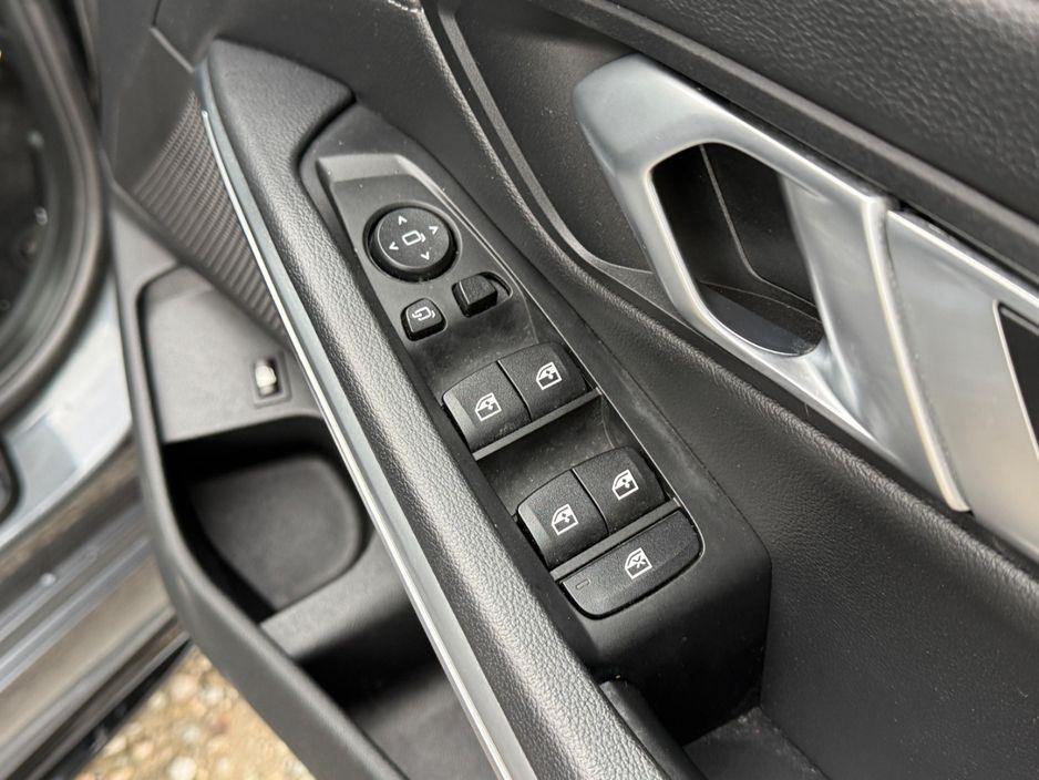 2021 BMW 3 Series - photo 18