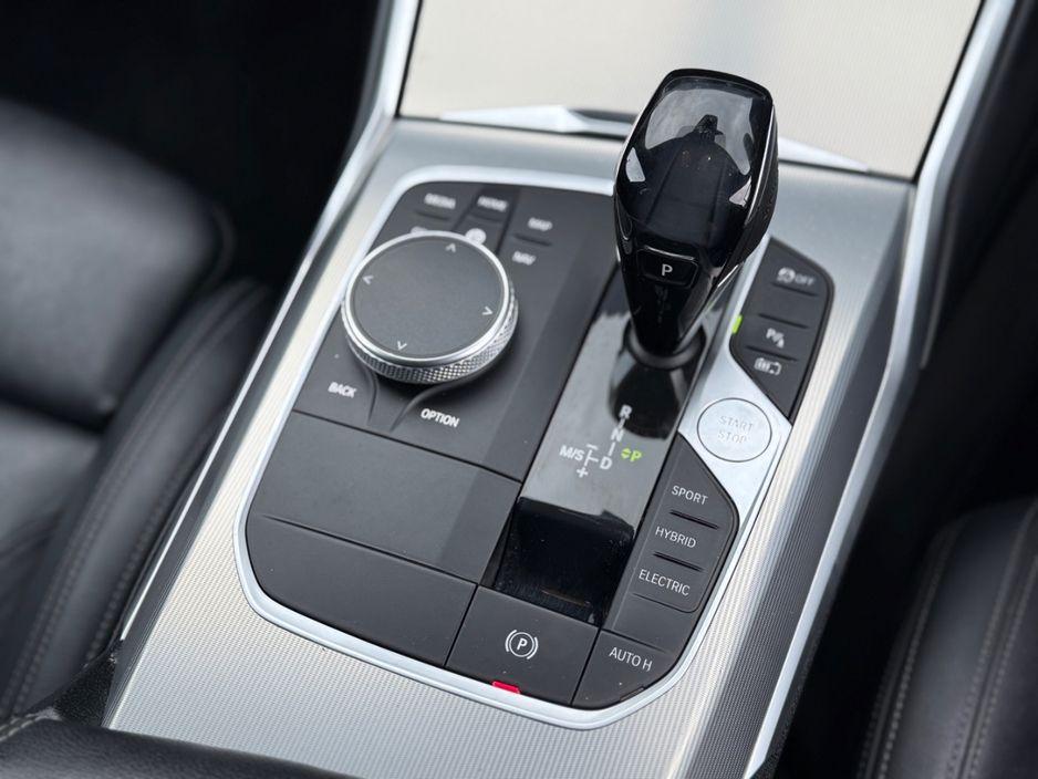 2021 BMW 3 Series - photo 28