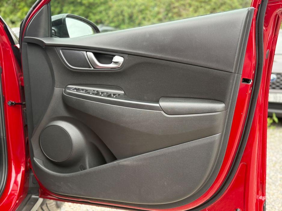 2022 Hyundai Kona - photo 17