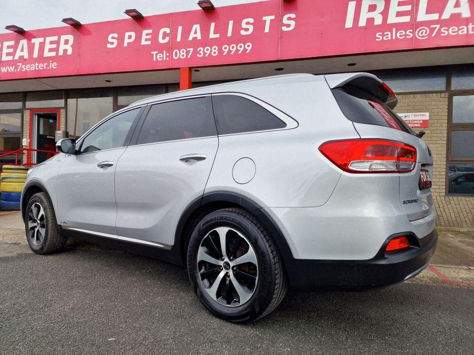 2015 Kia Sorento / 7 Seater - photo 9