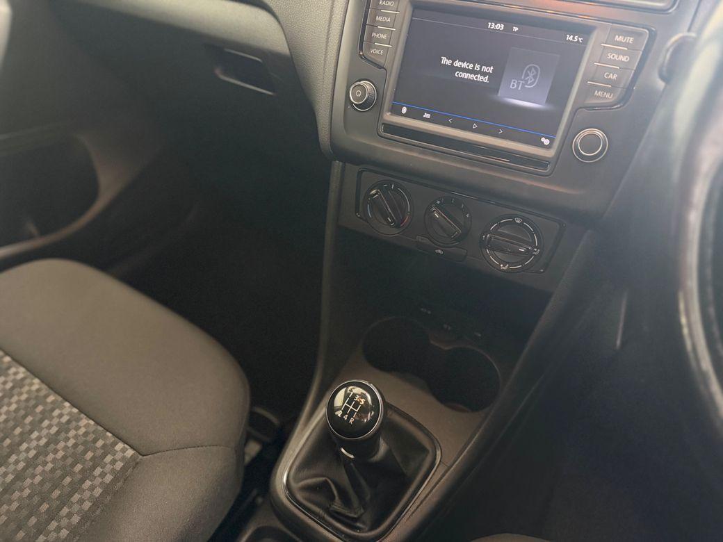 2017 Volkswagen Polo - photo 9