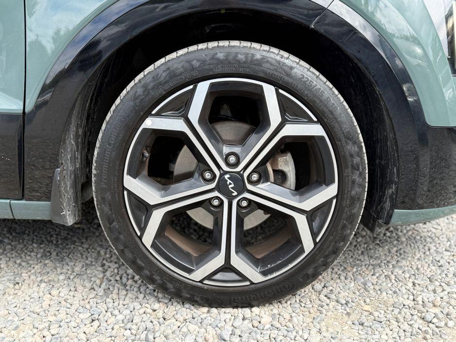 2024 Kia Niro / Low Mileage - photo 9