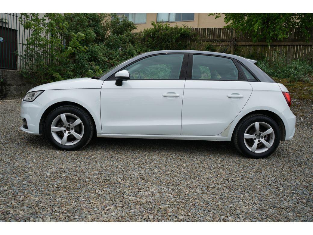 2018 Audi A1 / Only 44k - photo 4