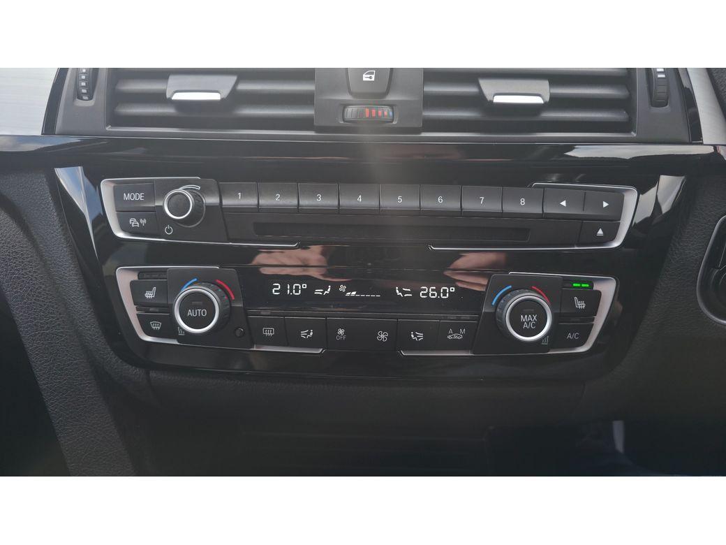 2018 BMW 3 Series - photo 15