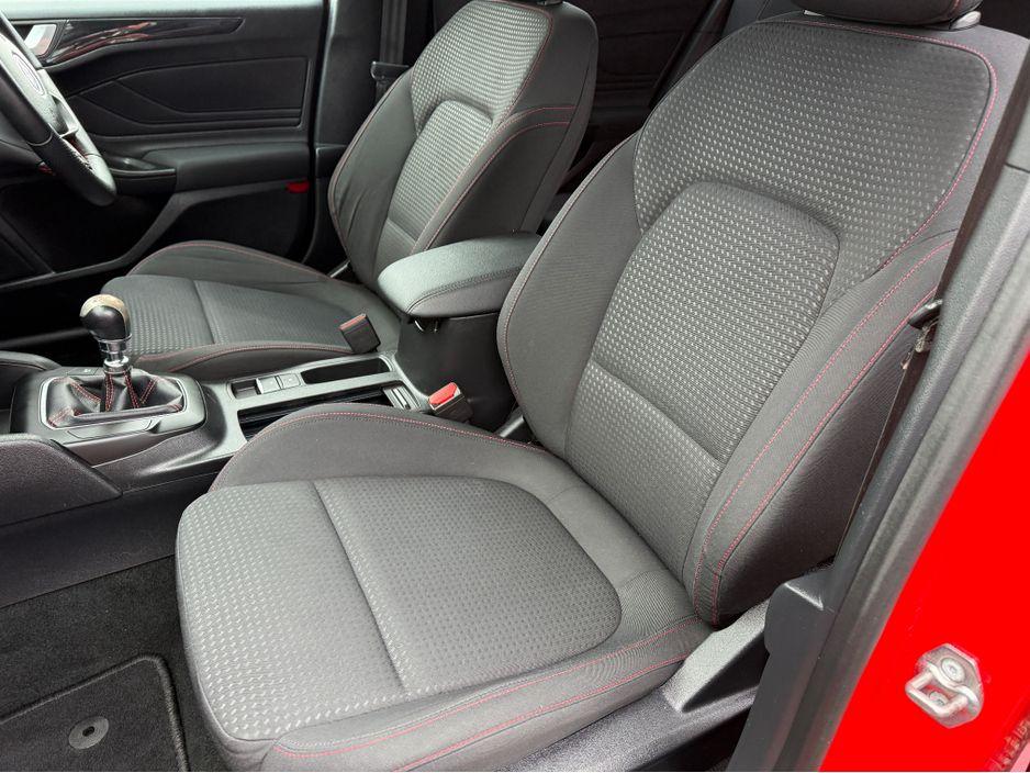 2019 Ford Focus - photo 8