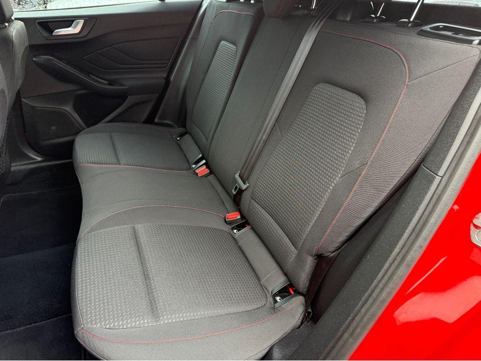 2019 Ford Focus - photo 10