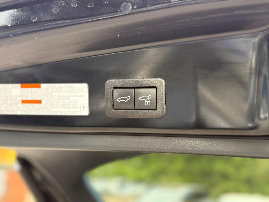2023 Toyota Corolla Cross - photo 23
