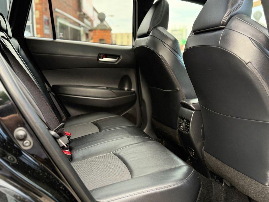 2023 Toyota Corolla Cross - photo 25