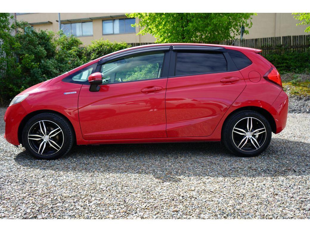 2016 Honda Fit
- photo 3