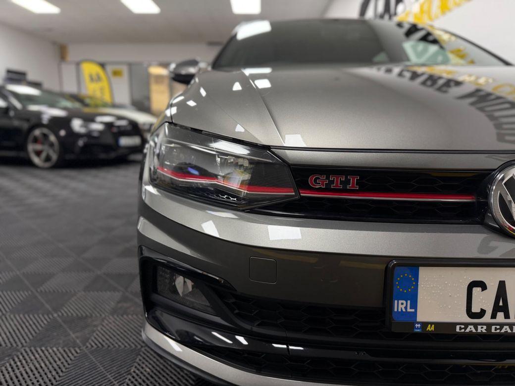 2018 Volkswagen Polo / Low Mileage - photo 3