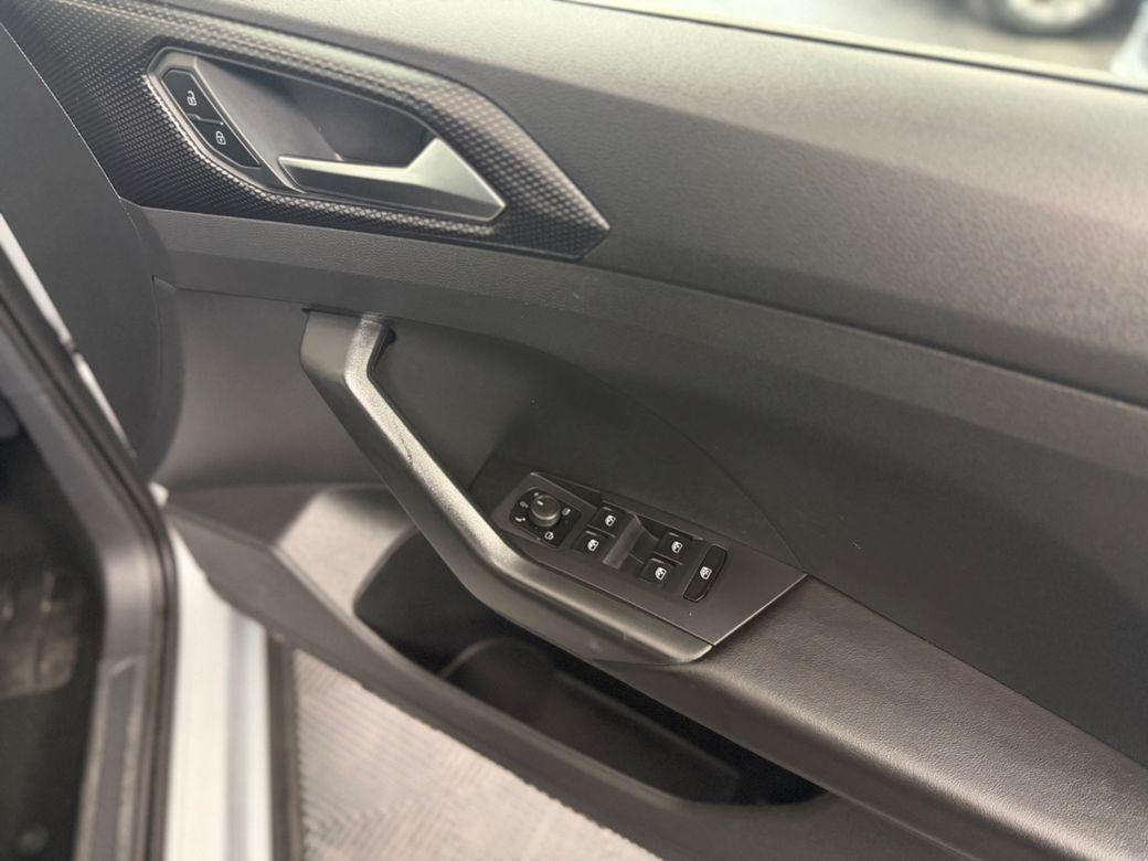 2023 Volkswagen T Cross - photo 14