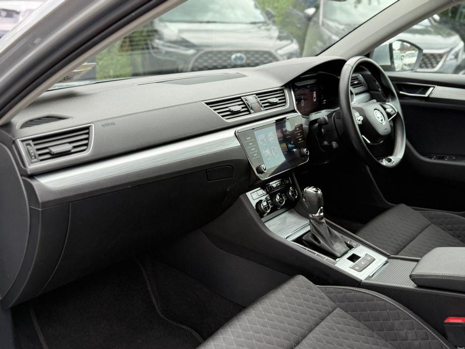 2022 Skoda Superb - photo 28