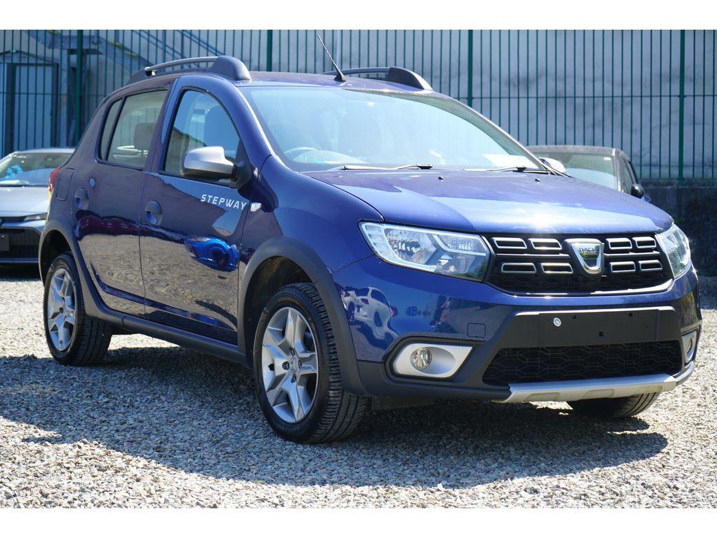2018 Dacia Sandero - exterior view