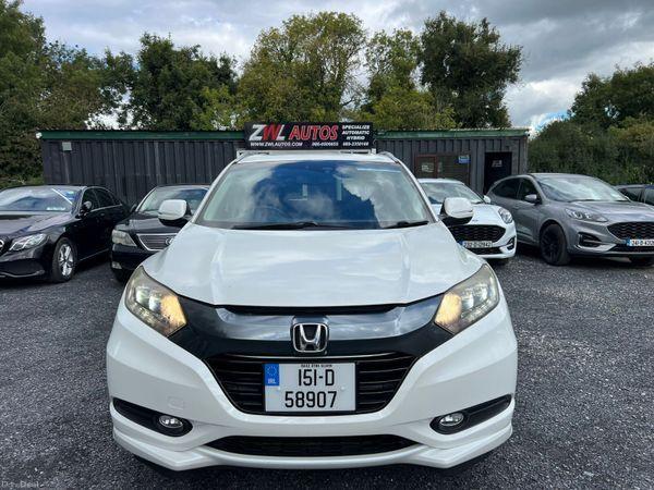 2015 Honda Vezel Hybrid - interior view