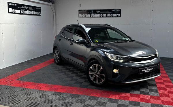 2018 Kia Stonic NCT 03/28 - exterior view