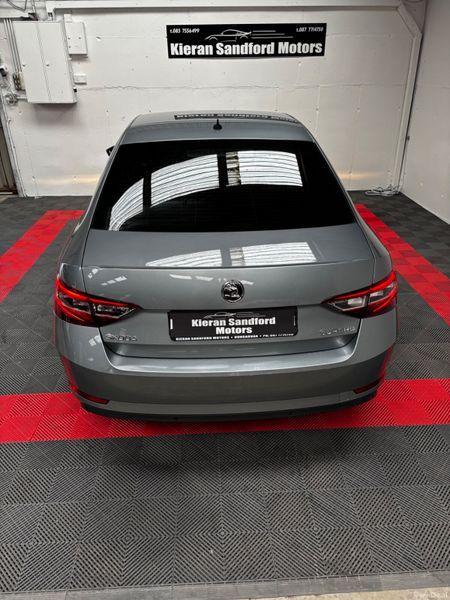 2016 Skoda Superb - photo 6