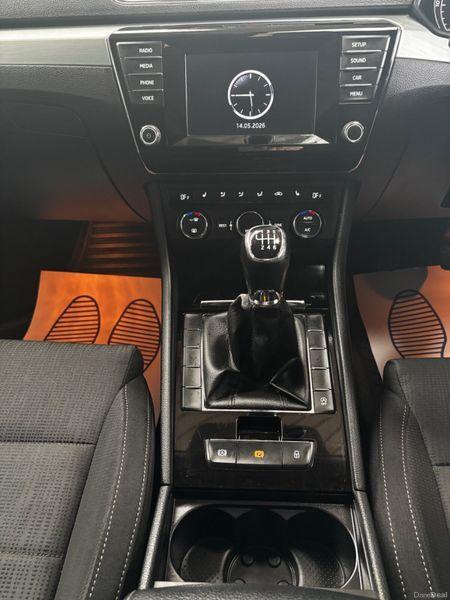2016 Skoda Superb - photo 13