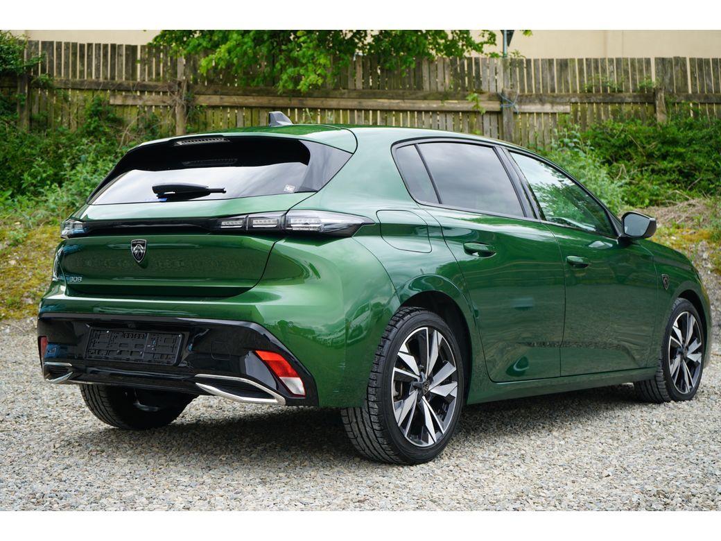2023 Peugeot 308 - rear view