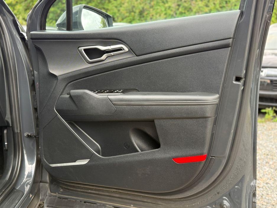 2022 Kia Sportage - photo 16